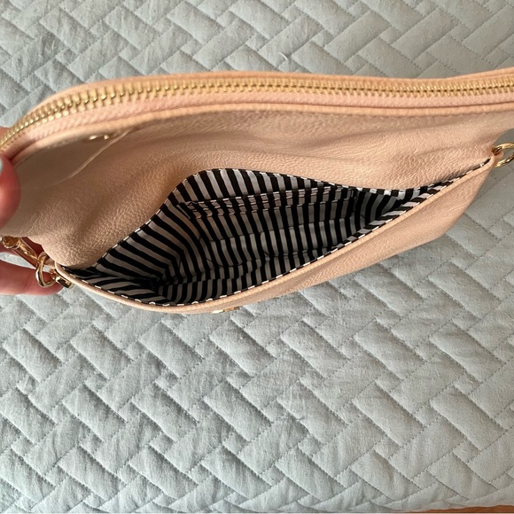 Envelope Wristlet Clutch - Picture 4 of 7